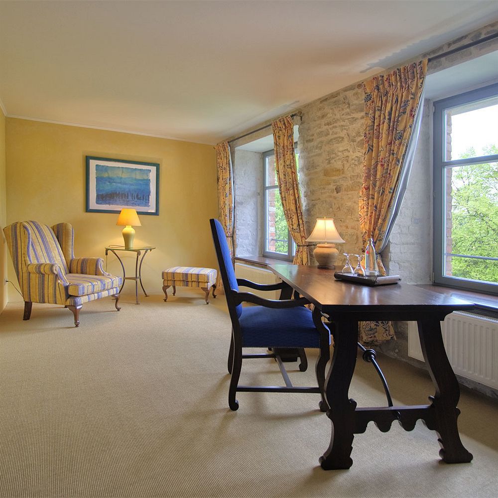 Hotel Burg Wanzleben Экстерьер фото